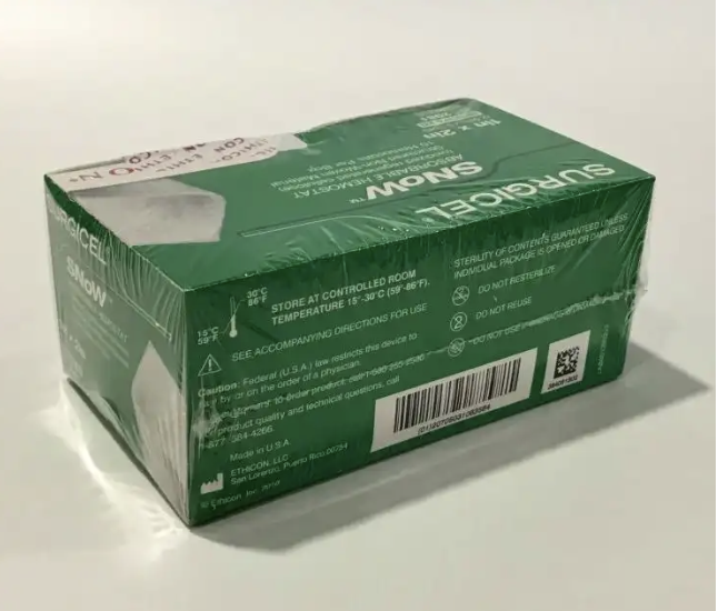 Surgicel SNoW™ Absorbable Hemostat in clinical use
